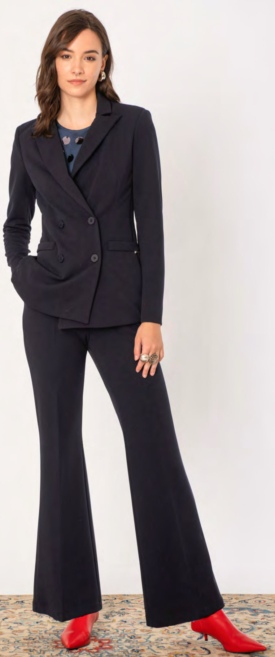 Tailleur doppiopetto e pantalone palazzo No-Nà