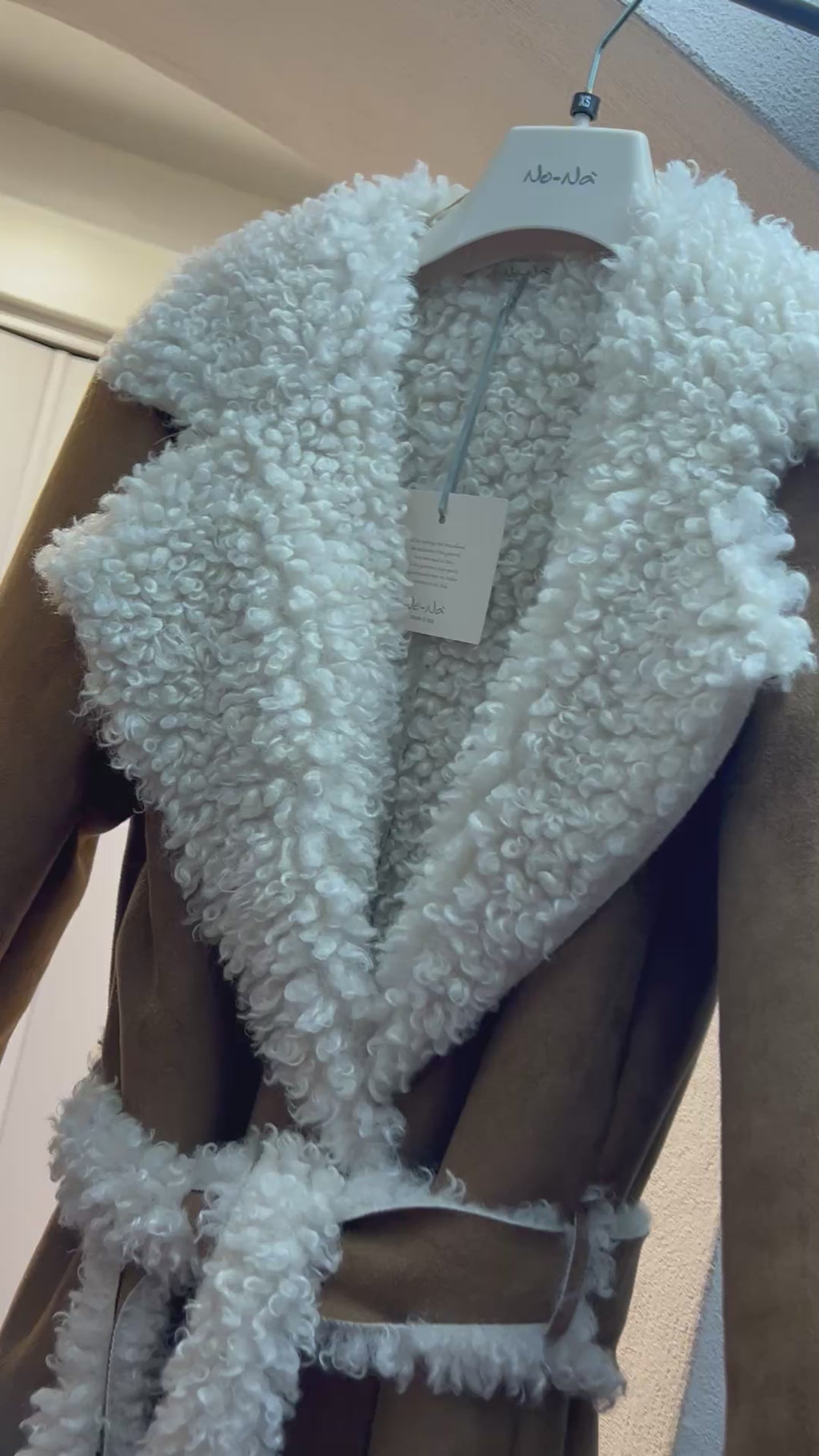 Ecomontone lungo con cintura No-Nà